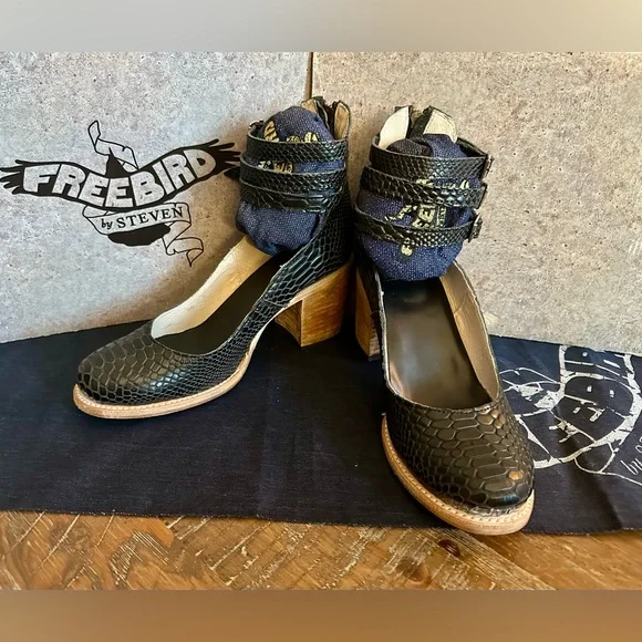 NEW Freebird Black Snake Randi Women Shoes, Size 10 - Picture 8 of 9